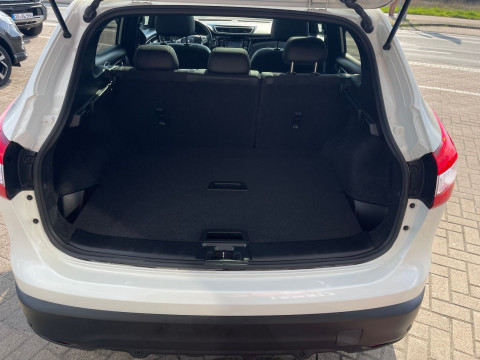 Ansicht 10 - Gebrauchtwagen Fahrzeug, Modell Qashqai der Marke Nissan von Verkäufer Autohaus Lienesch GmbH & Co.KG