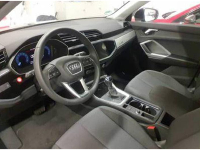 Bild 2: Audi Q3 35 TFSI ADVANCED LM18 KLIMA AHK eKLAPPE NAVI