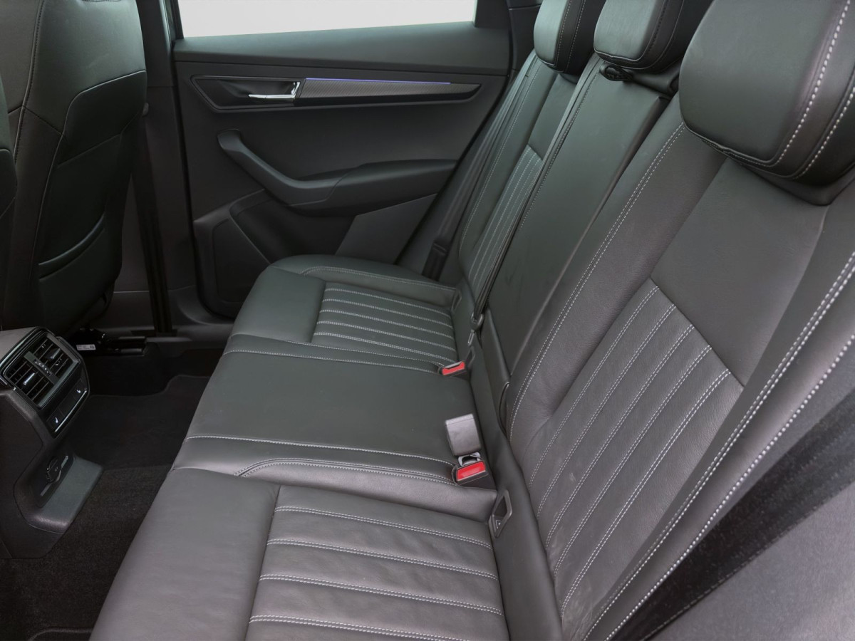 Thumb 14: Škoda Karoq 1.5 TSI DSG SPORTLINE PANO NAVI MATRIX KAMERA