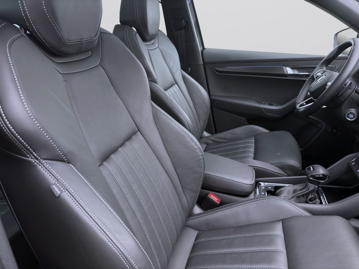 Thumb 15: Škoda Karoq 1.5 TSI DSG SPORTLINE PANO NAVI MATRIX KAMERA