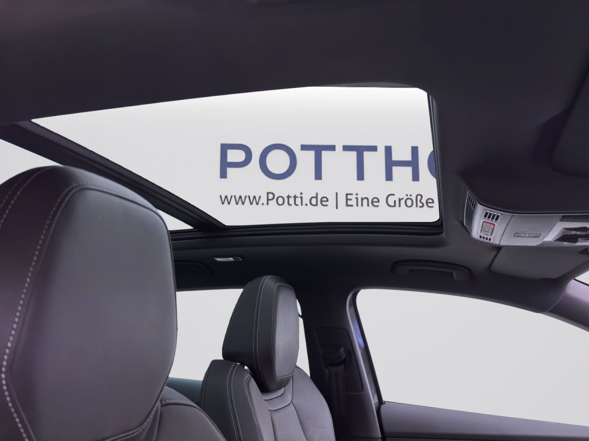 Thumb 16: Škoda Karoq 1.5 TSI DSG SPORTLINE PANO NAVI MATRIX KAMERA