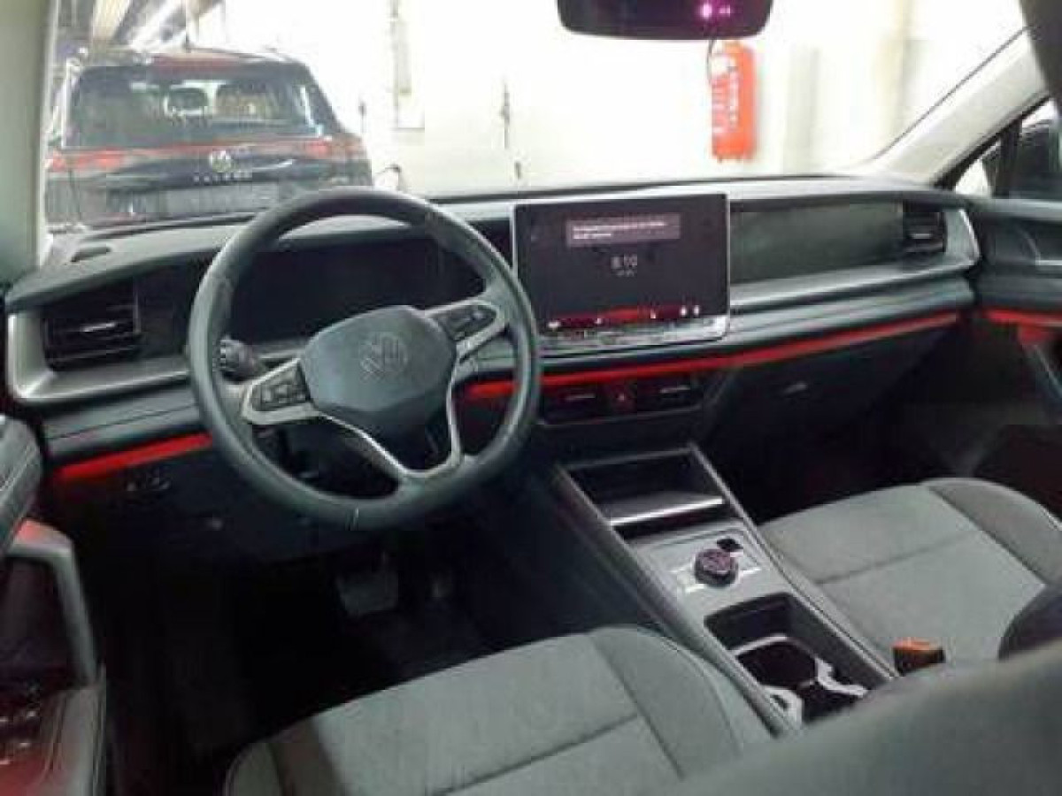 Thumb 3: Volkswagen Tayron 1.5 eTSI DSG LIFE AHK NAVI KAMERA IQ.LIGHT