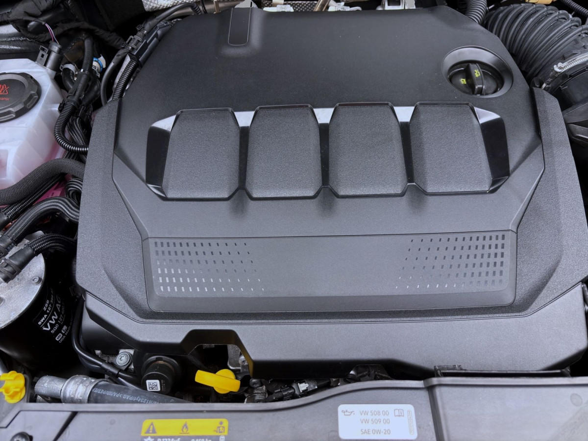 Thumb 17: Volkswagen T-Roc 2.0 TDI DSG GOAL AHK KAMERA NAVI PDC