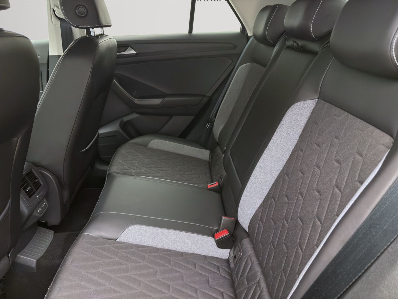 Bild 14: Volkswagen T-Roc 2.0 TDI DSG GOAL AHK KAMERA NAVI PDC