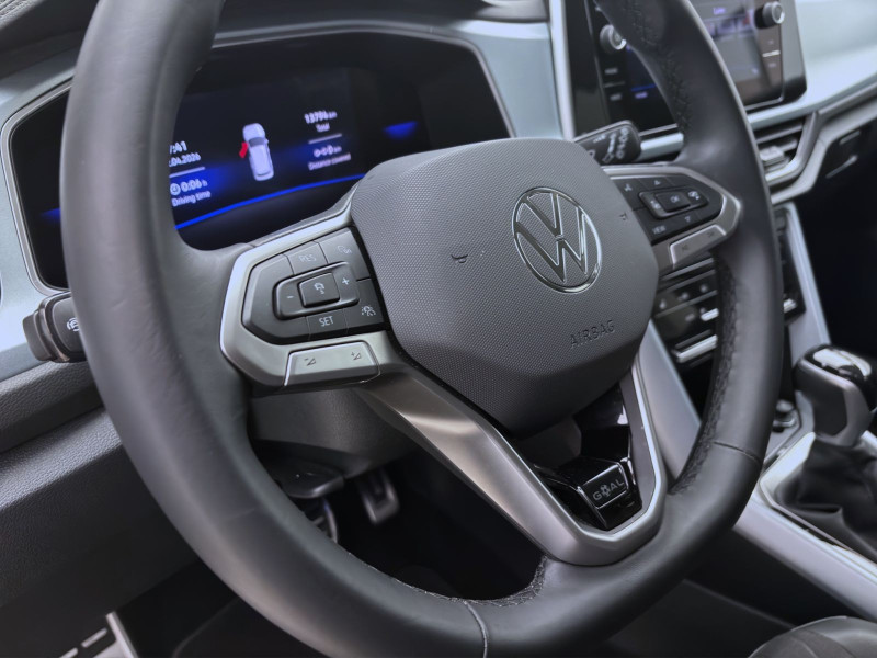 Bild 16: Volkswagen T-Roc 2.0 TDI DSG GOAL AHK KAMERA NAVI PDC