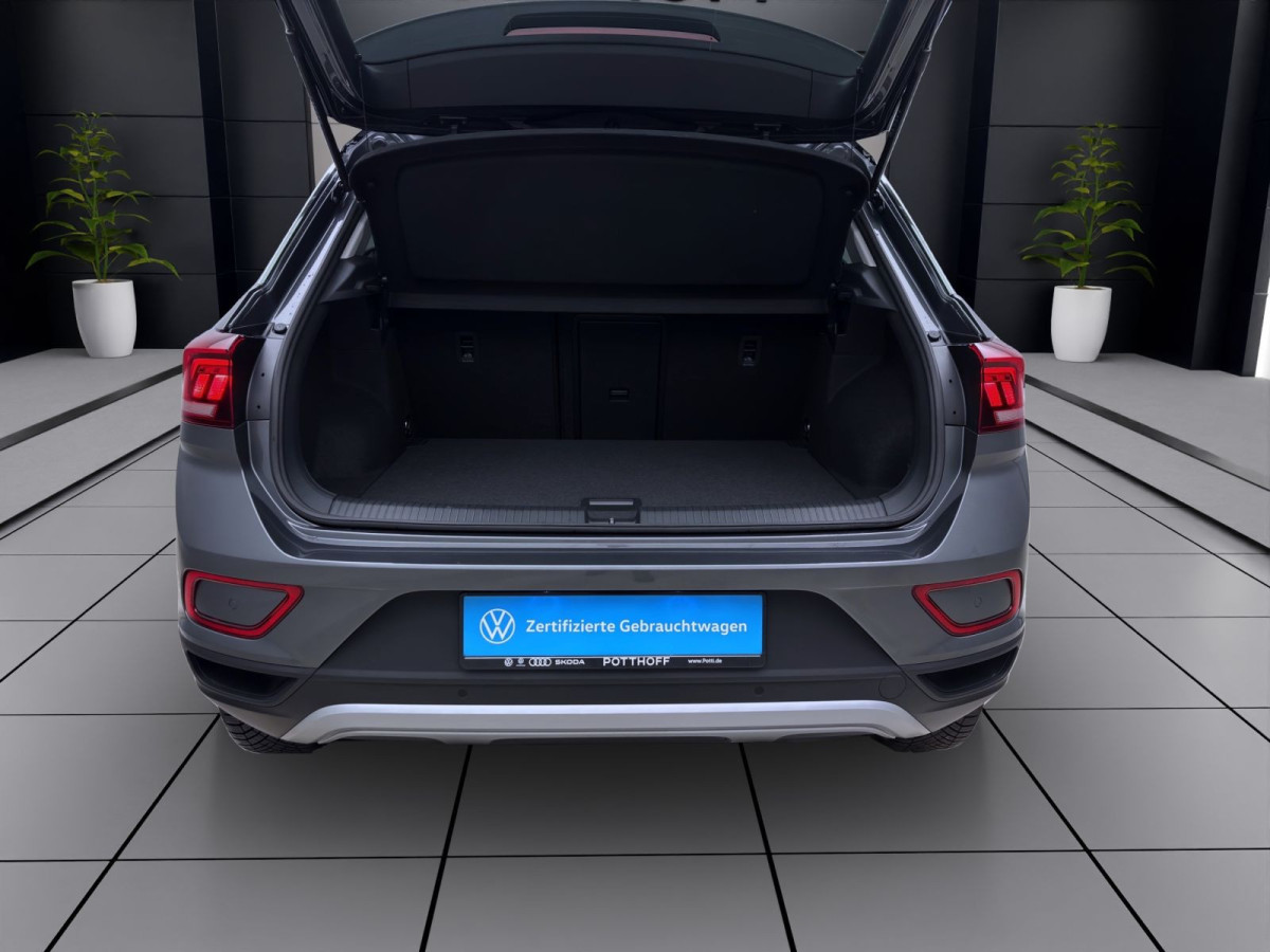 Thumb 3: Volkswagen T-Roc 2.0 TDI DSG GOAL AHK KAMEA NAVI PDC