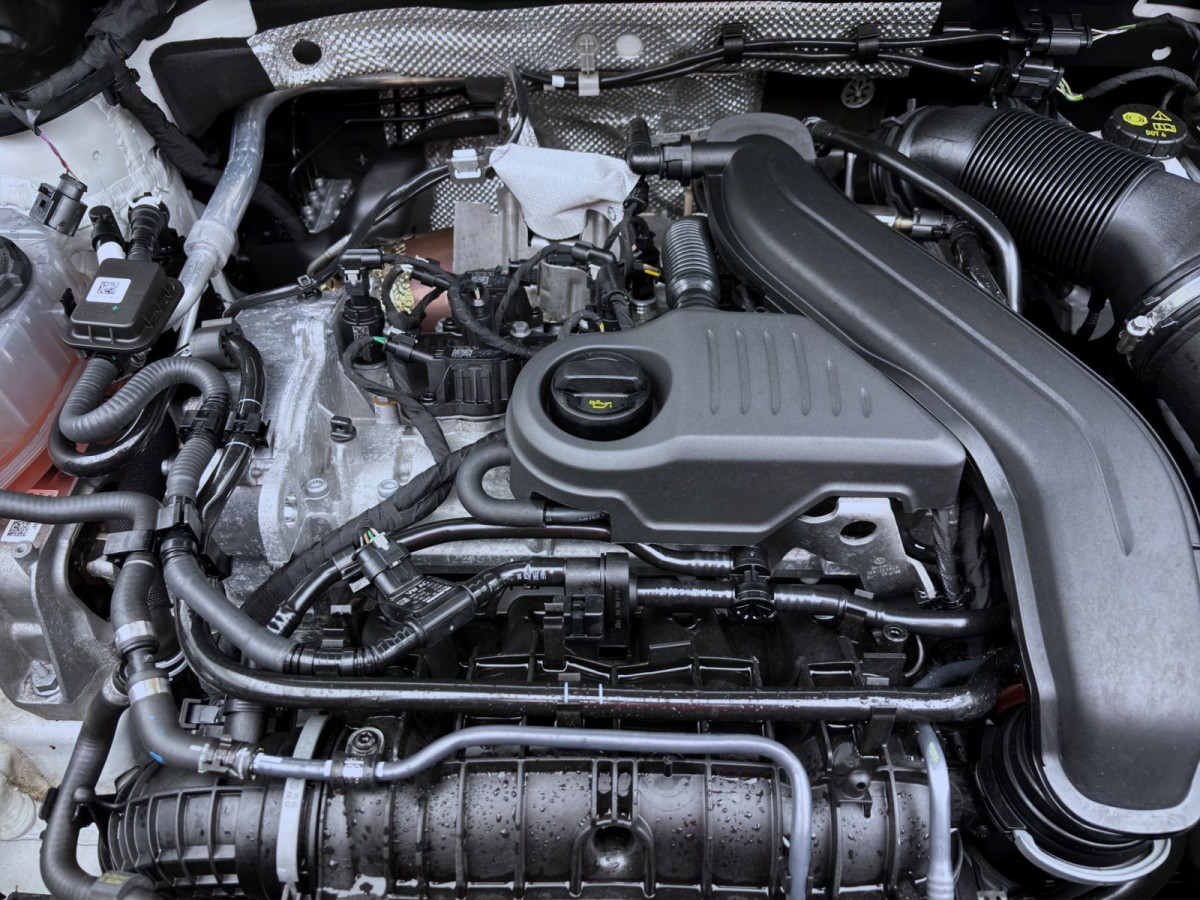 Thumb 17: Volkswagen Tayron 1.5 eTSI DSG LIFE AHK NAVI IQ.LIGHT ACC