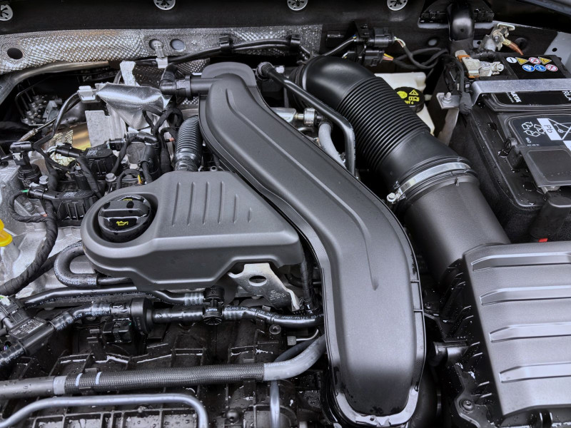 Bild 17: Volkswagen T-Roc 1.5 TSI DSG LIFE STDHZG NAVI KAMERA PDC