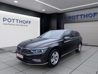 Volkswagen Passat Variant 2.0 TDI DSG ELEGANCE NAVI IQ.LIGHT ACC SITZHZG