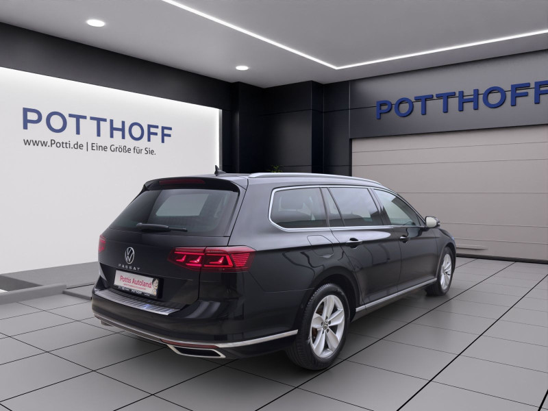 Bild 4: Volkswagen Passat Variant 2.0 TDI DSG ELEGANCE NAVI IQ.LIGHT ACC SITZHZG