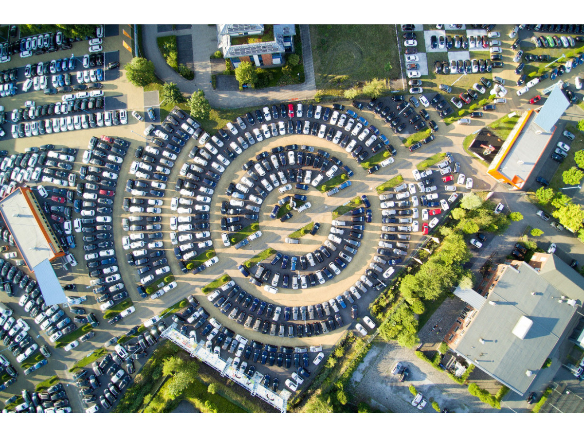 Thumb 1: Volkswagen Passat Variant 2.0 TDI DSG ELEGANCE NAVI IQ.LIGHT ACC SITZHZG