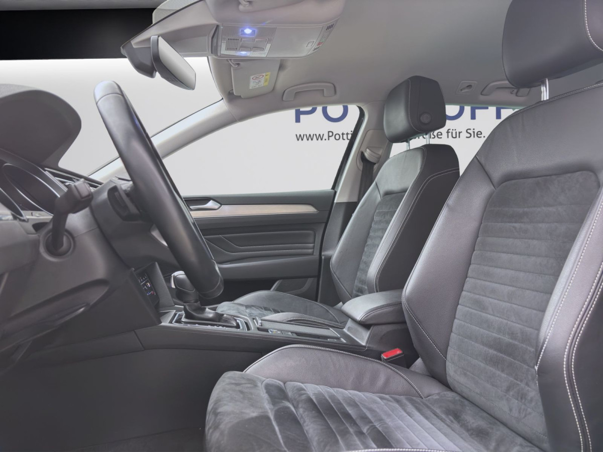 Thumb 8: Volkswagen Passat Variant 2.0 TDI DSG ELEGANCE NAVI IQ.LIGHT ACC SITZHZG