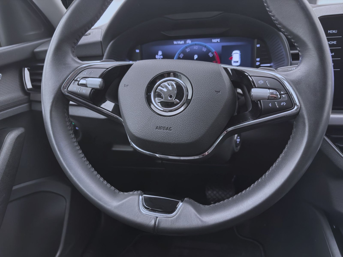 Thumb 11: Škoda Scala 1.5 TSI DSG CLEVER AHK NAVI LED SITZHZG