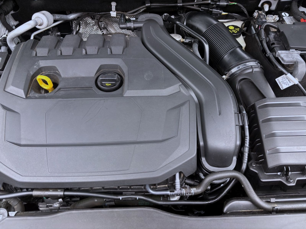 Thumb 17: Škoda Scala 1.5 TSI DSG CLEVER AHK NAVI LED SITZHZG