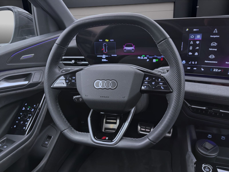Bild 10: Audi Q6 e-tron Q S LINE PANO KAMERA LM21 B&O PDC