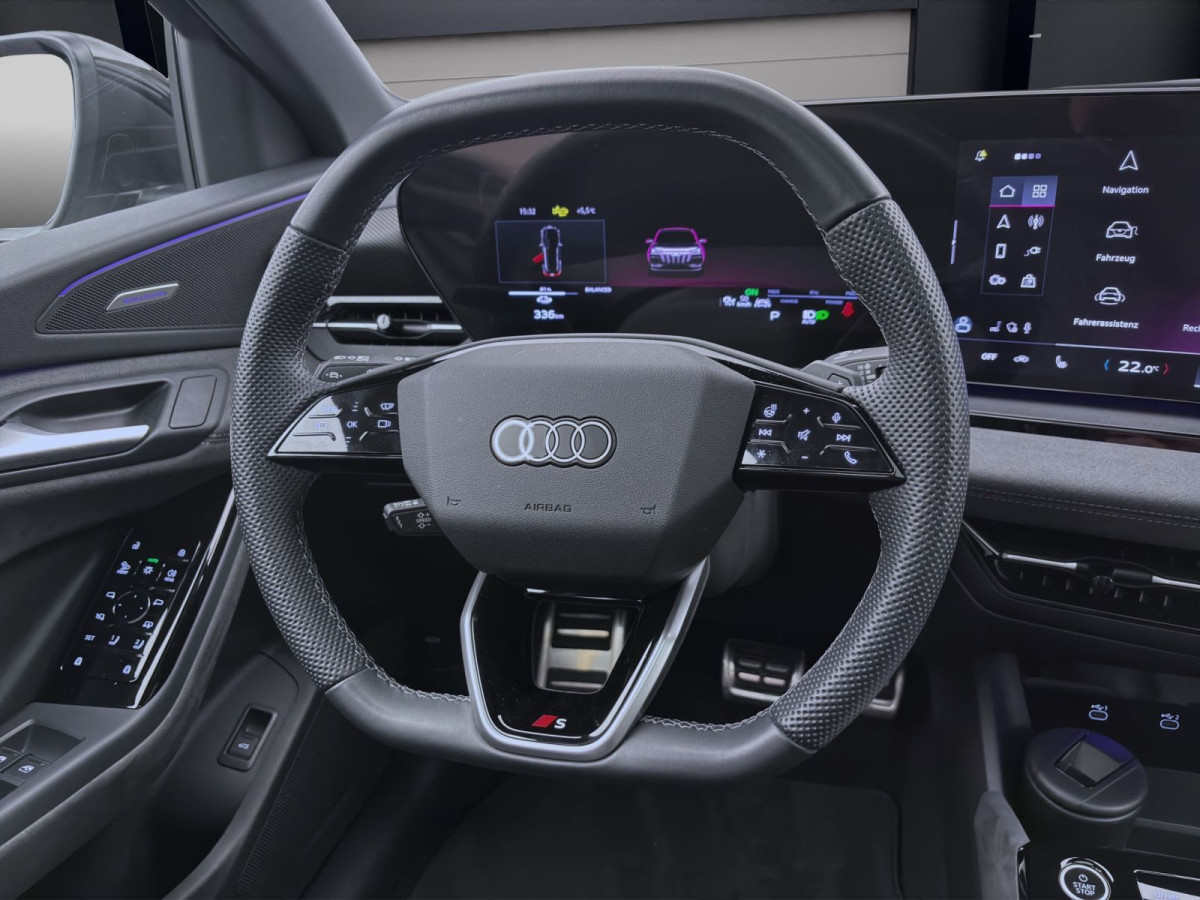 Thumb 10: Audi Q6 e-tron Q S LINE PANO KAMERA LM21 B&O PDC