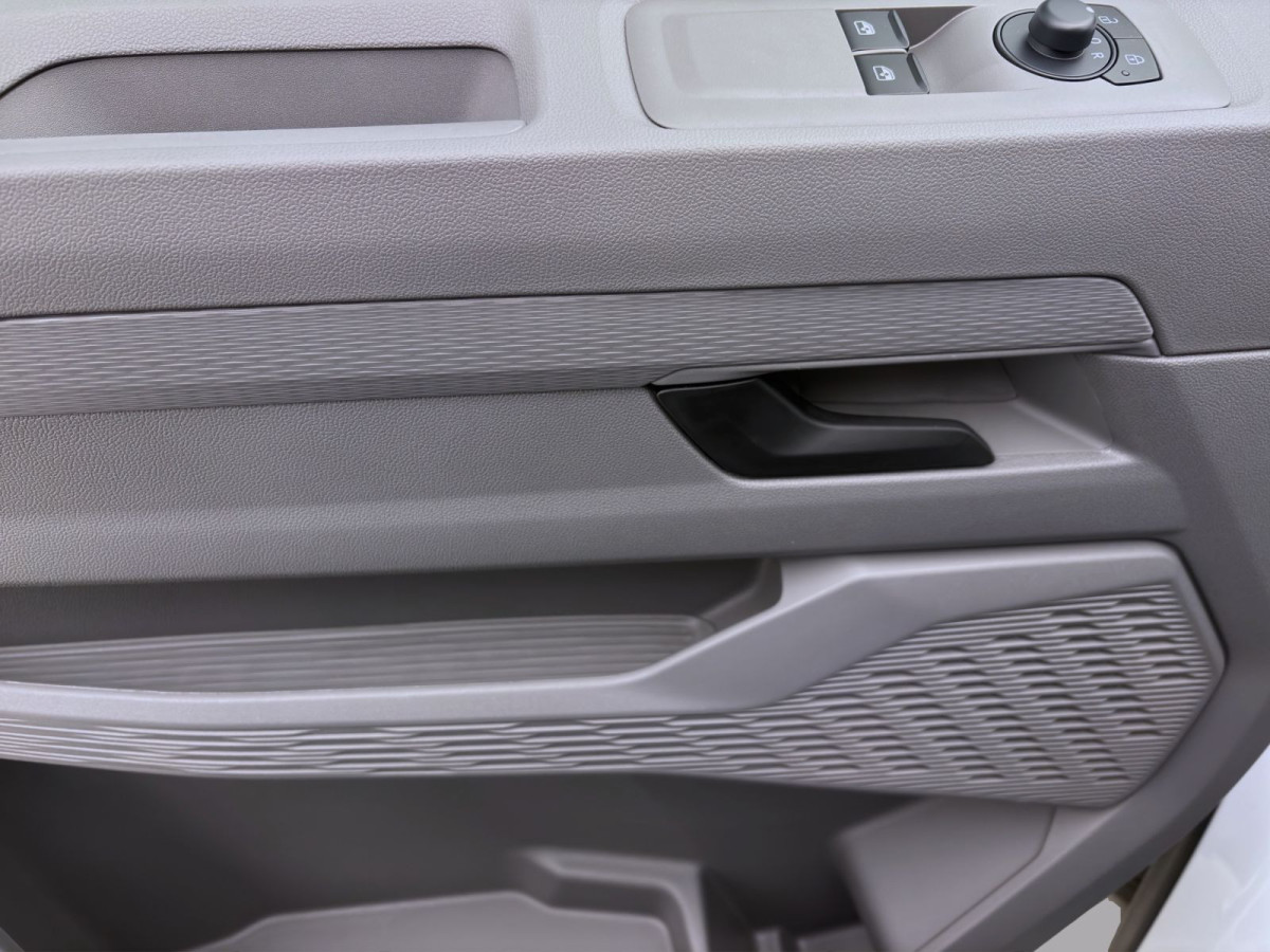 Thumb 9: Volkswagen T7 Caravelle 2.0 TDI KR NAVI KAMERA GRA PDC