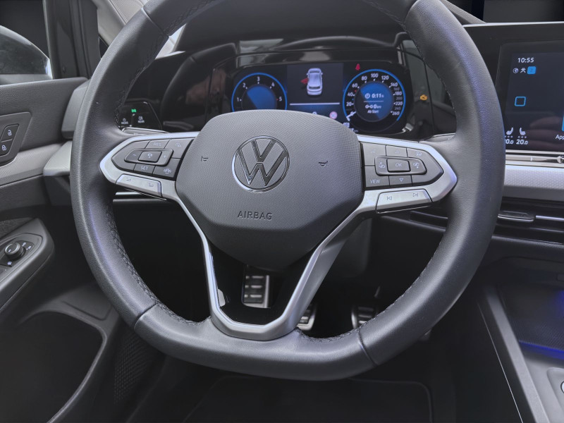 Bild 11: Volkswagen Golf 2.0 TDI MOVE NAVI PDC SITZHZG LED