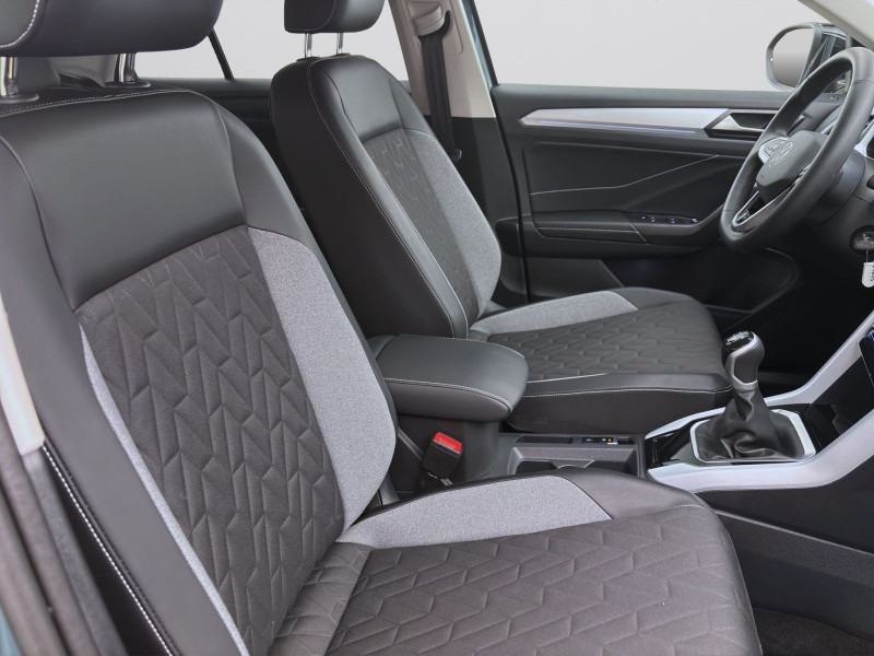 Bild 15: Volkswagen T-Roc 1.0 TSI GOAL NAVI PDC SITZHZG KLIMA