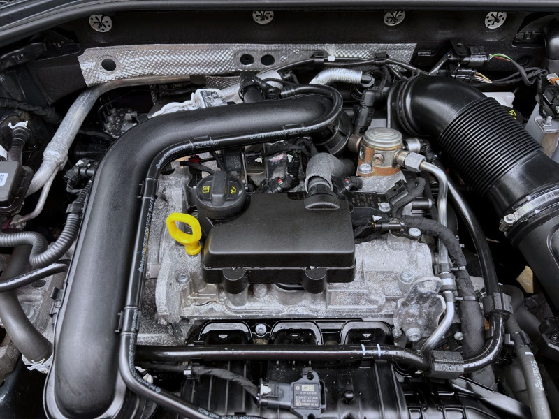 Bild 17: Volkswagen T-Roc 1.0 TSI GOAL NAVI PDC SITZHZG KLIMA