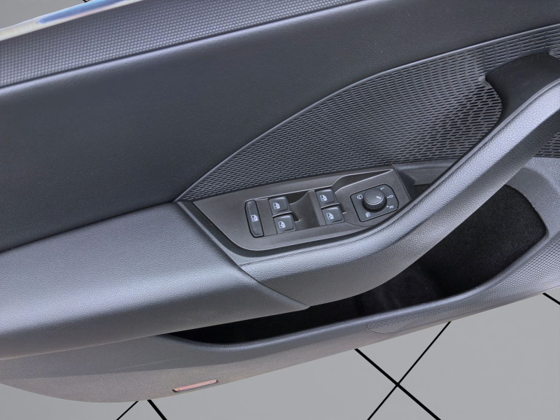 Bild 10: Škoda Octavia Combi 2.0 TDI DSG PANO AHK NAVI SITZHZG PDC
