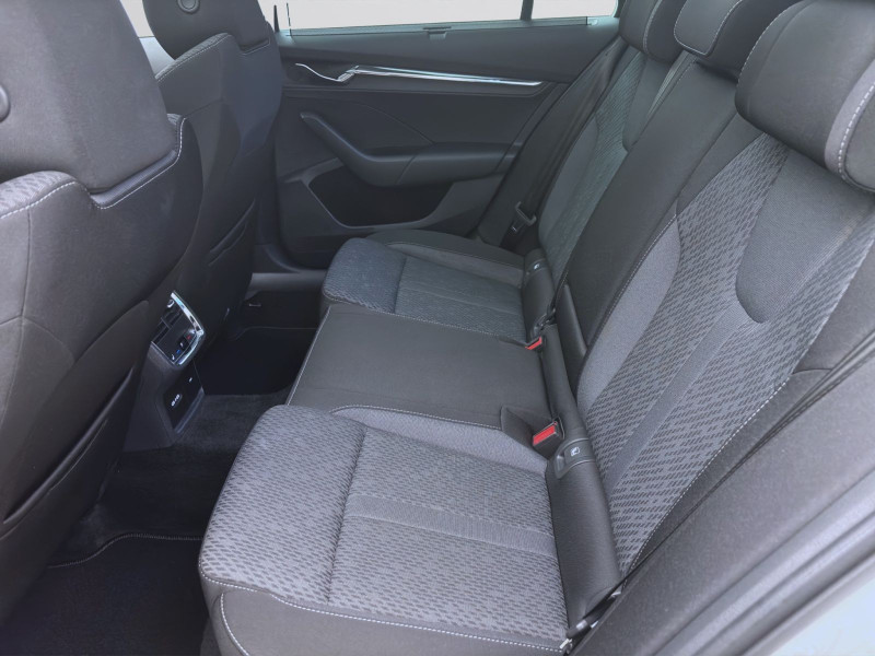 Bild 15: Škoda Octavia Combi 2.0 TDI DSG PANO AHK NAVI SITZHZG PDC