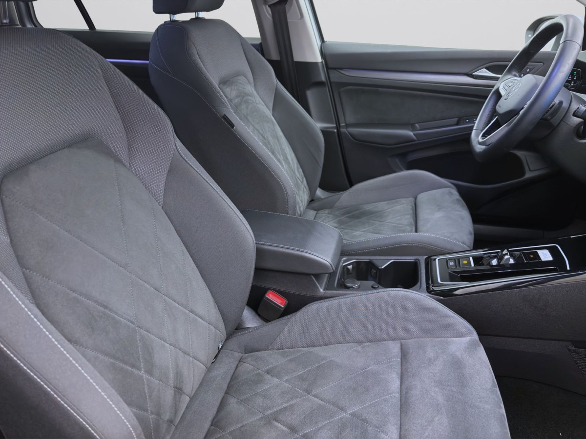 Thumb 15: Volkswagen Golf Variant 2.0 TDI DSG STYLE NAVI KAMERA HuD LED+