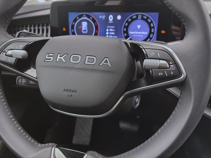 Bild 11: Škoda Superb Combi 2.0 TDI DSG ESSENCE NAVI KAMERA SITZHZG PDC