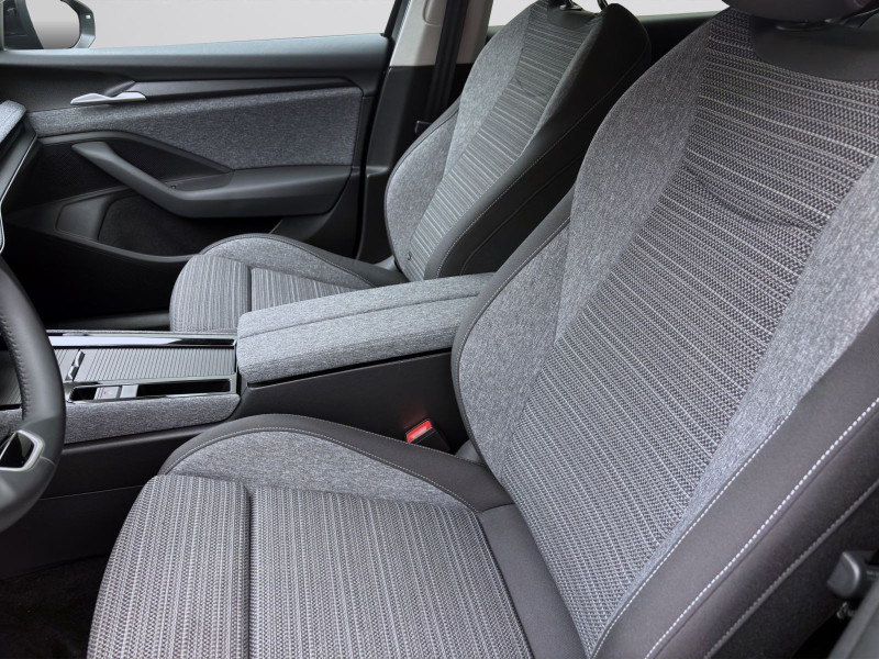 Bild 8: Škoda Superb Combi 2.0 TSI DSG 4x4 SELECTION AHK NAVI KAMERA MATRIX