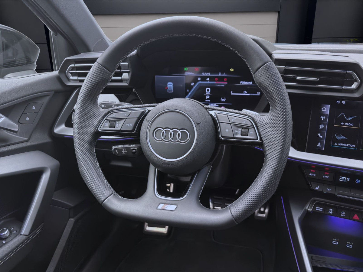 Thumb 10: Audi A3 Sportback 35 TDI S LINE NAVI KAMERA LED SITZHZG
