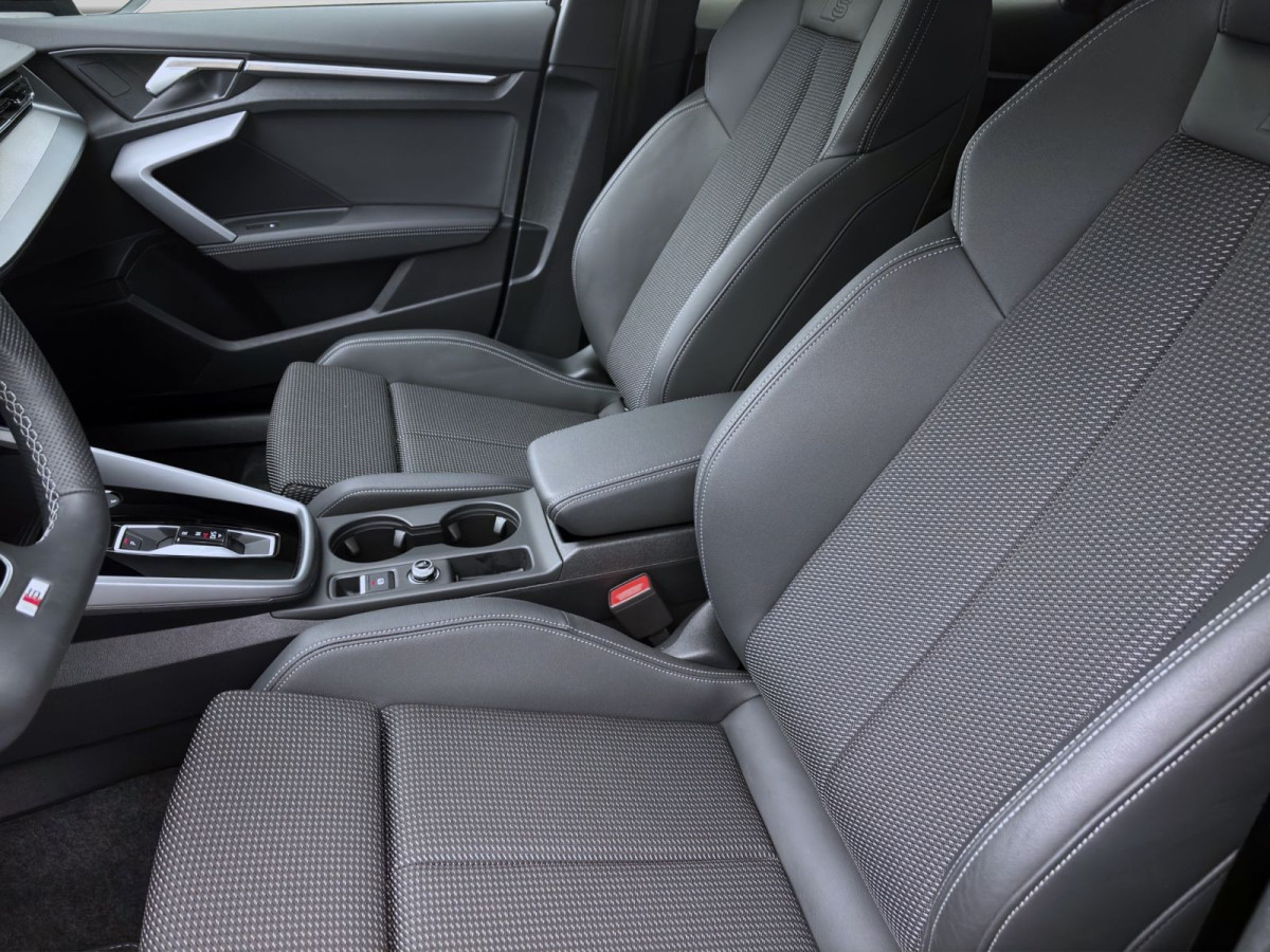 Thumb 8: Audi A3 Sportback 35 TDI S LINE NAVI KAMERA LED SITZHZG