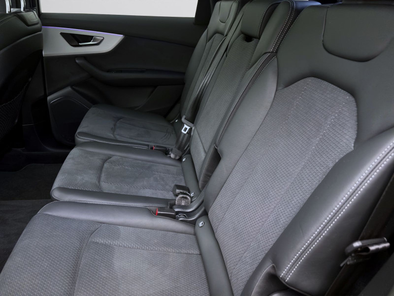 Bild 14: Audi Q7 50 TDI Q S LINE PANO AHK MATRIX HuD