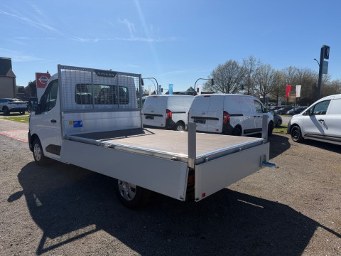 Ansicht 13 - Neuwagen Fahrzeug, Modell Interstar der Marke Nissan von Verkäufer Automobile J.Heddier GmbH