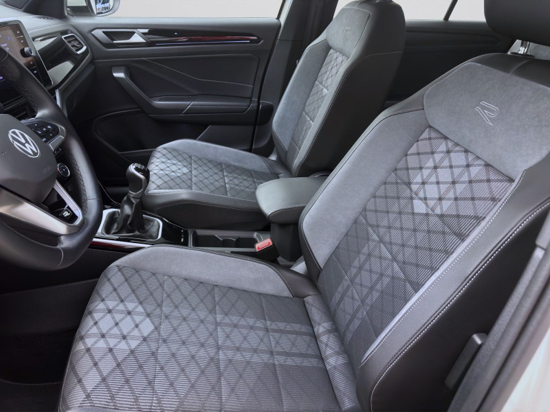 Bild 9: Volkswagen T-Roc 1.0 TSI R-LINE PDC SITZHZG LED+ KLIMA