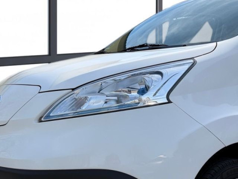 Ansicht 5 - Gebrauchtwagen Fahrzeug, Modell e-NV200 der Marke Nissan von Verkäufer Automobile J. Heddier GmbH