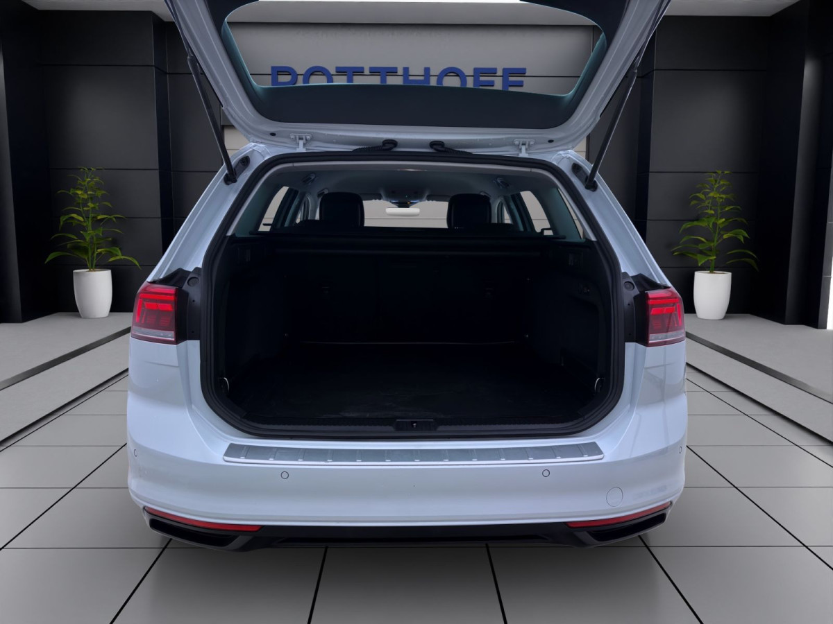 Thumb 3: Volkswagen Passat Variant 2.0 TDI DSG BUSINESS AHK KAMERA NAVI PDC