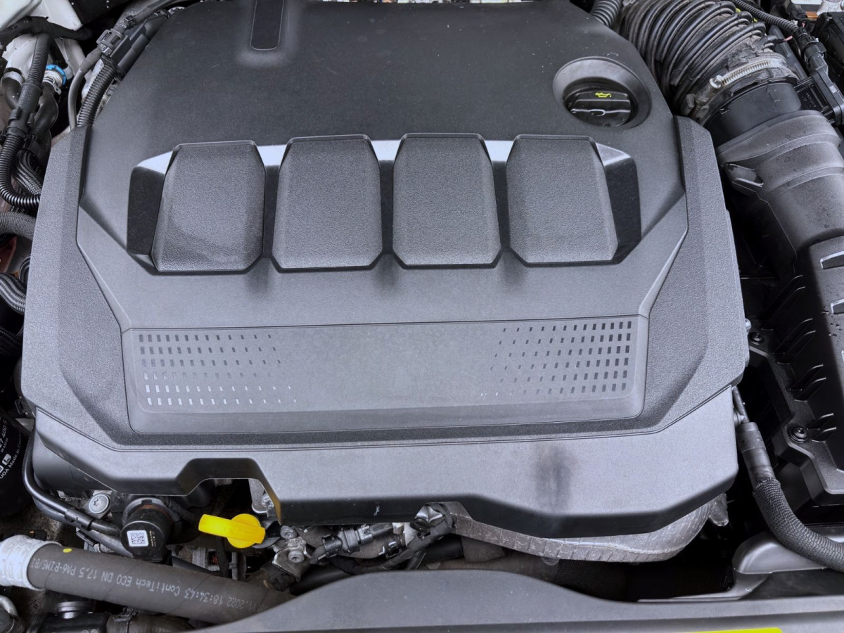 Thumb 17: Volkswagen Passat Variant 2.0 TDI DSG BUSINESS AHK KAMERA NAVI PDC
