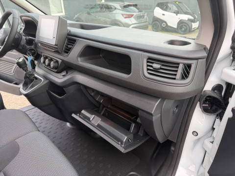 Ansicht 15 - Neuwagen Fahrzeug, Modell Primastar der Marke Nissan von Verkäufer Automobile J.Heddier GmbH