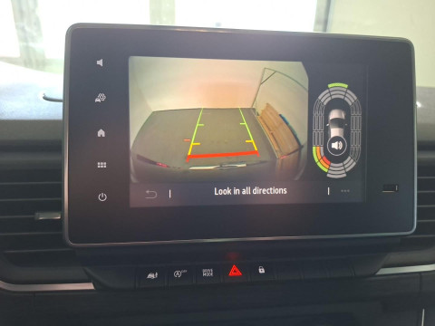 Ansicht 13 - Gebrauchtwagen Fahrzeug, Modell Primastar der Marke Nissan von Verkäufer Autohaus Peter Müller GmbH