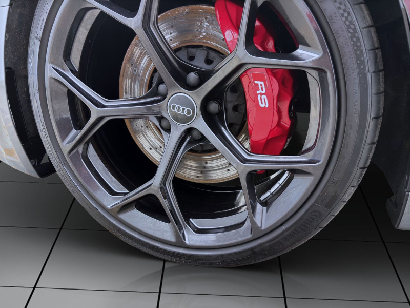 Bild 8: Audi RS4 Avant Q RS Competition Plus PANO AHK MATRIX NAVI B&O HuD