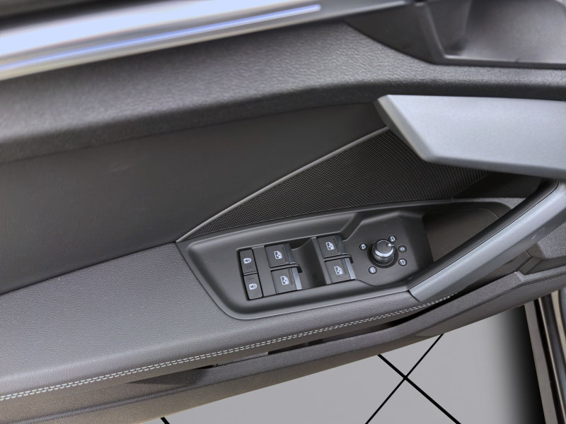 Bild 9: Audi A3 Sportback S LINE LED NAVI LM18
