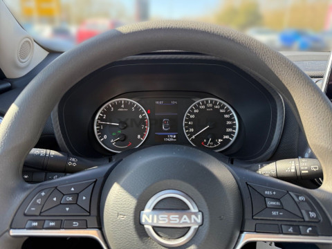 Ansicht 8 - Gebrauchtwagen Fahrzeug, Modell Juke der Marke Nissan von Verkäufer Olympic Auto GmbH