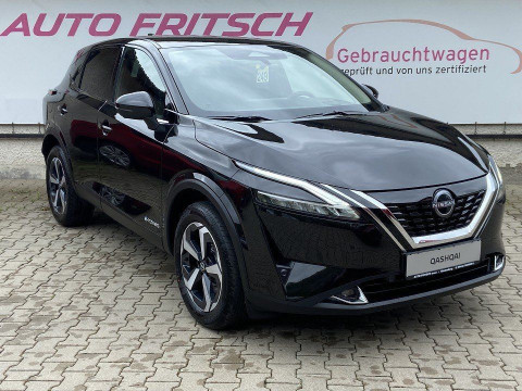 Automodell: Qashqai in der Farbe schwarz