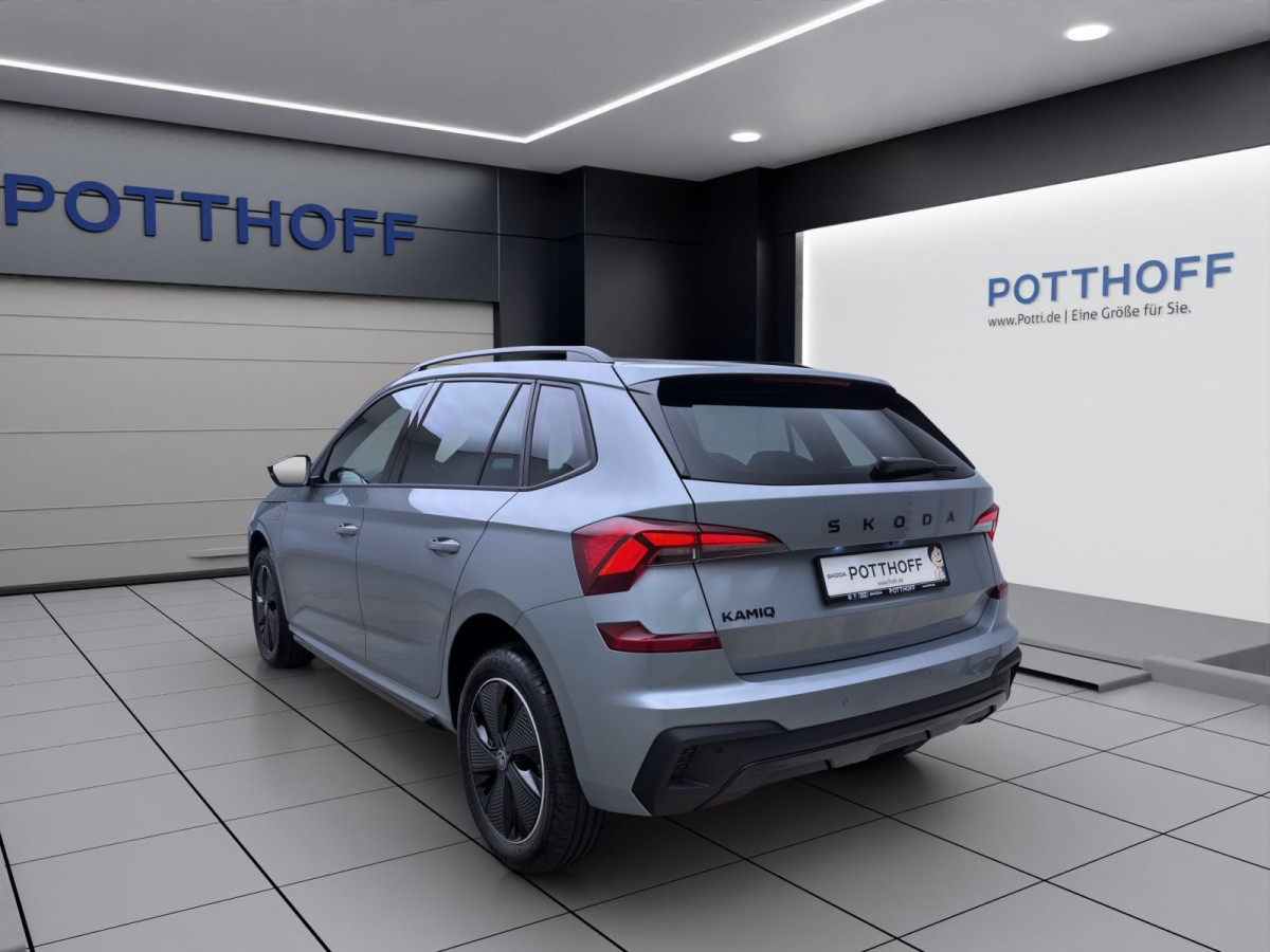 Thumb 1: Škoda KAMIQ MONTE CARLO DSG PANO KAM LED SHZ 17" SMARTL