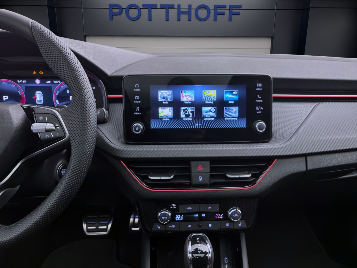 Thumb 13: Škoda KAMIQ MONTE CARLO DSG PANO KAM LED SHZ 17" SMARTL