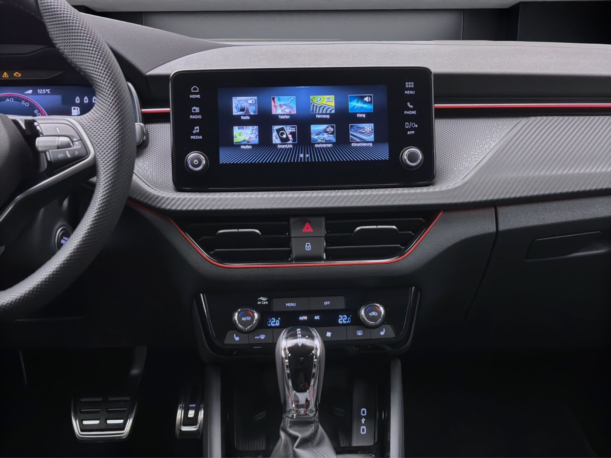 Thumb 13: Škoda KAMIQ MONTE CARLO DSG PANO KAM LED SHZ 17" SMARTL