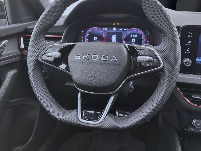 Bild 11: Škoda KAMIQ MONTE CARLO DSG PANO KAM LED SHZ 17" SMARTL