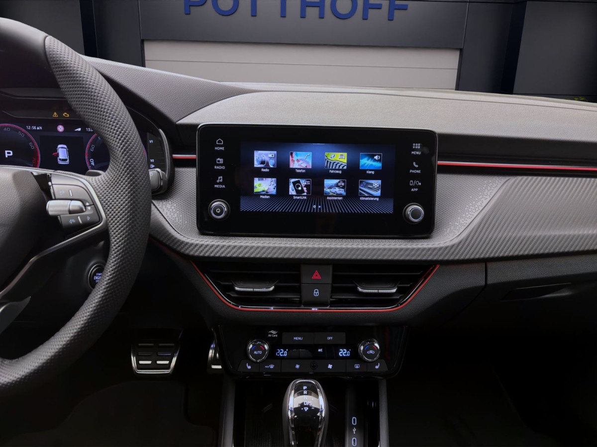 Thumb 13: Škoda KAMIQ MONTE CARLO DSG PANO KAM LED SHZ 17" SMARTL