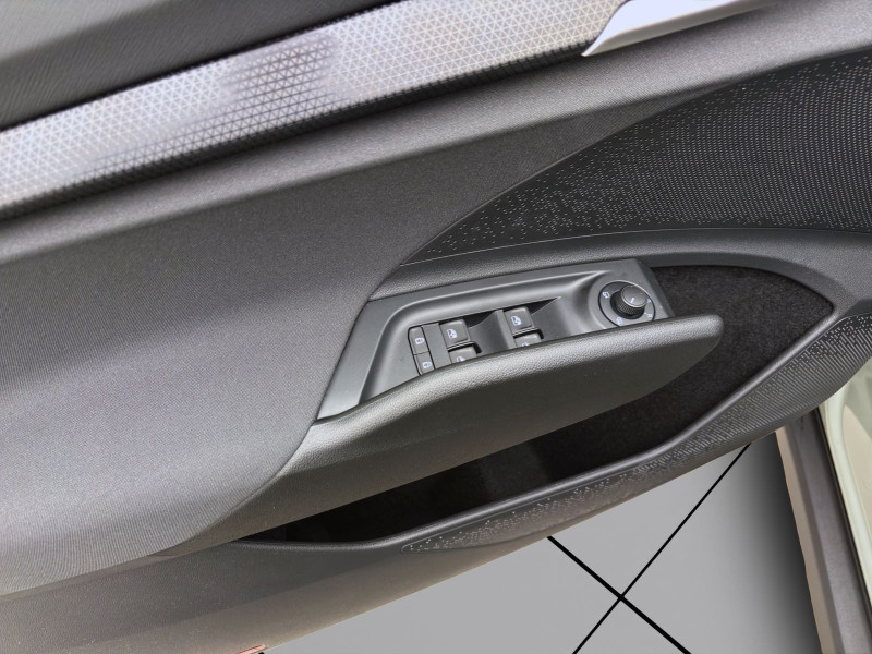 Bild 9: Škoda ELROQ 50 CLEVER NAV KAM SHZ LED pACC SMARTL