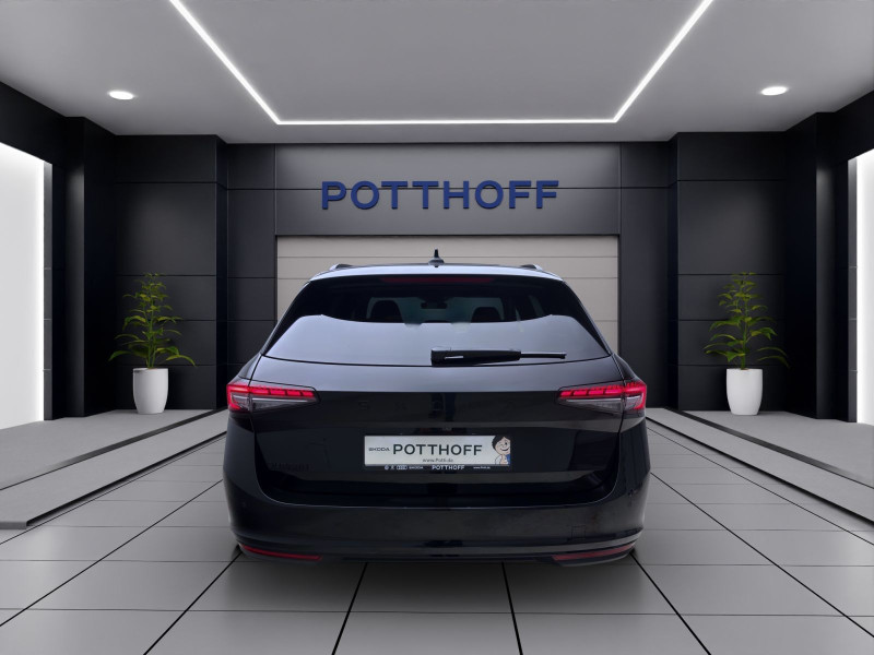 Bild 2: Škoda SUPERB COMBI SPORTLINE DSG NAV KAM pACC DCC 19" MATRIX